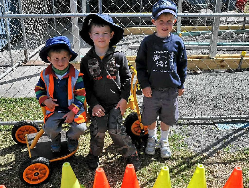 LITTLE HELPERS: Allora Community Kindergarten lads Tommy Worboys, Luke Johnston and Billy Bange “help out” the builders. LITTLE HELPERS: Allora Community Kindergarten lads Tommy Worboys, Luke Johnston and Billy Bange “help out” the builders.